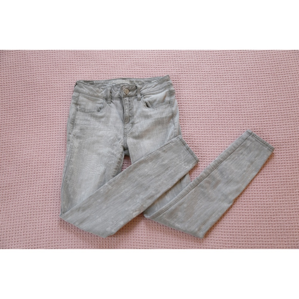 American Eagle Grey jeans